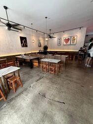 Yeley Building (D19), Retail #625905341